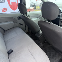 Renault Logan — миниатюра 8