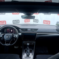 Skoda Superb — миниатюра 8
