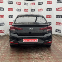 Hyundai Elantra — миниатюра 5