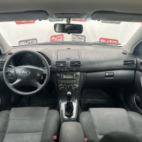 Toyota Avensis — миниатюра 8