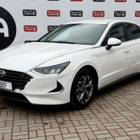 Hyundai Sonata — миниатюра 1