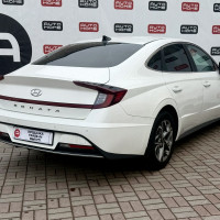 Hyundai Sonata — миниатюра 4