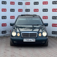 Mercedes-Benz E-класс — миниатюра 2