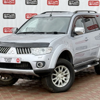 Mitsubishi Pajero Sport — миниатюра 1