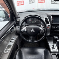 Mitsubishi Pajero Sport — миниатюра 10