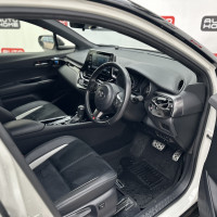 Toyota C-HR — миниатюра 17