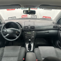 Toyota Avensis — миниатюра 8