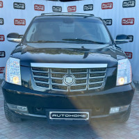 Cadillac Escalade — миниатюра 2