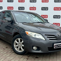 Toyota Camry — миниатюра 3