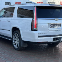 Cadillac Escalade — миниатюра 7