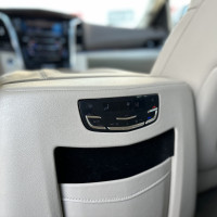Cadillac Escalade — миниатюра 16