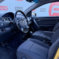 Chevrolet Aveo — миниатюра 9