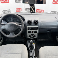 Renault Logan — миниатюра 8