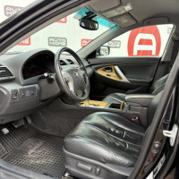 Toyota Camry — миниатюра 9