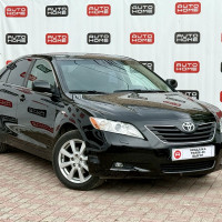 Toyota Camry — миниатюра 3
