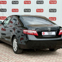 Toyota Camry — миниатюра 4