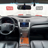 Toyota Camry — миниатюра 10