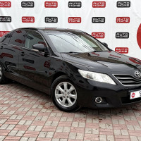 Toyota Camry — миниатюра 3