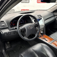 Toyota Camry — миниатюра 9