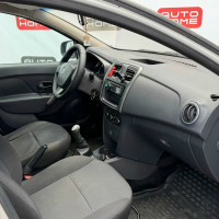 Renault Logan — миниатюра 9