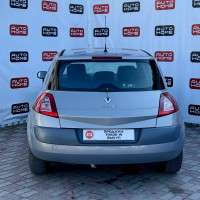 Renault Megane — миниатюра 6