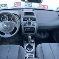 Renault Megane — миниатюра 10