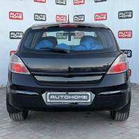 Opel Astra — миниатюра 5