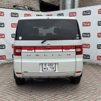 Mitsubishi Delica D5 — миниатюра 5