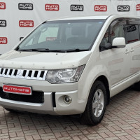 Mitsubishi Delica D5 — миниатюра 1