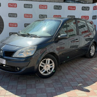 Renault Grand Scenic — миниатюра 1