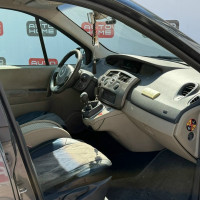 Renault Grand Scenic — миниатюра 10