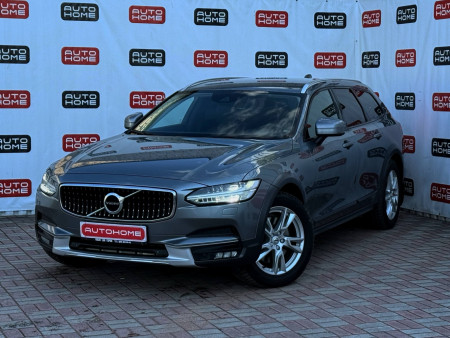 Volvo V90 Cross Country