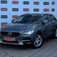 Volvo V90 Cross Country — миниатюра 1