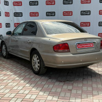 Hyundai Sonata — миниатюра 6