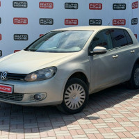 Volkswagen Golf — миниатюра 1