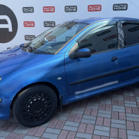 Peugeot 206 — миниатюра 1