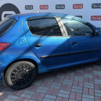 Peugeot 206 — миниатюра 6