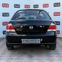 Nissan Sunny — миниатюра 5