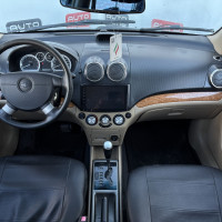 Chevrolet Aveo — миниатюра 8