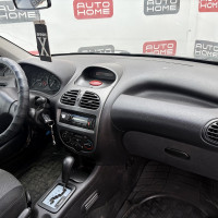 Peugeot 206 — миниатюра 8