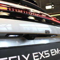 Geely EX5 Гибрид — миниатюра 24