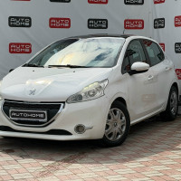 Peugeot 208 — миниатюра 1