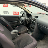 Opel Astra — миниатюра 8