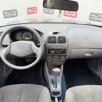 Hyundai Accent — миниатюра 8
