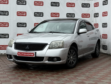 Mitsubishi Galant