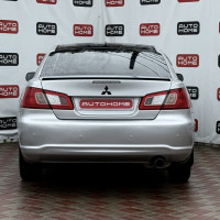 Mitsubishi Galant — миниатюра 5