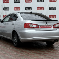 Mitsubishi Galant — миниатюра 4