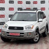 Toyota RAV4 — миниатюра 1