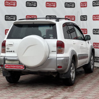 Toyota RAV4 — миниатюра 5