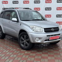 Toyota RAV4 — миниатюра 3